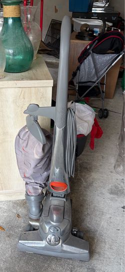 GV Kirby Sentria Vacuum Cleaner