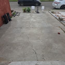 Garage Sale 1833 Valeria St Dos Palos 