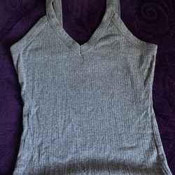 V-neck gray ribbed tank top size Small