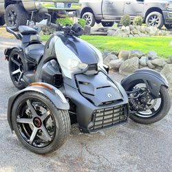 2022 Can-Am Ryker 900 Sport
