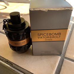 Spicebomb Extreme by Viktor & Rolf 3.04 oz EDP Cologne for Men New Open Box  $90 for Sale in Downey, CA - OfferUp