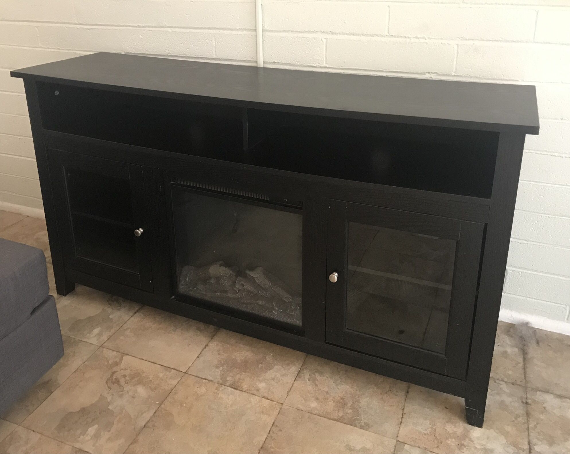 TV Stand w/Fireplace