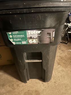 Trash can