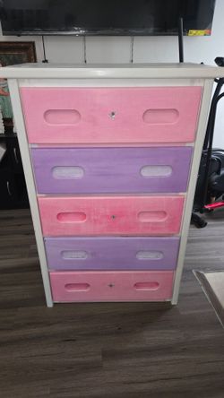 Tall man chest dresser