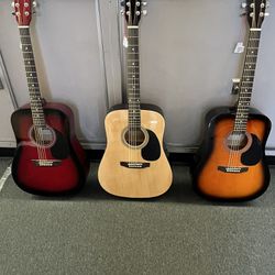 3 Acoustic Guitars 