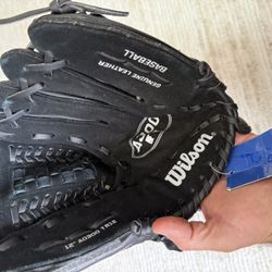 Brand New Wilson A300 Baseball Glove Right Hand, Not Ohtani, Trout, Nike