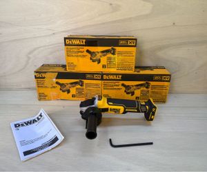Dewalt 4-1/2” Angle Grinder model DCG405 (Tool Only)