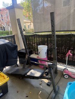 Weight bench