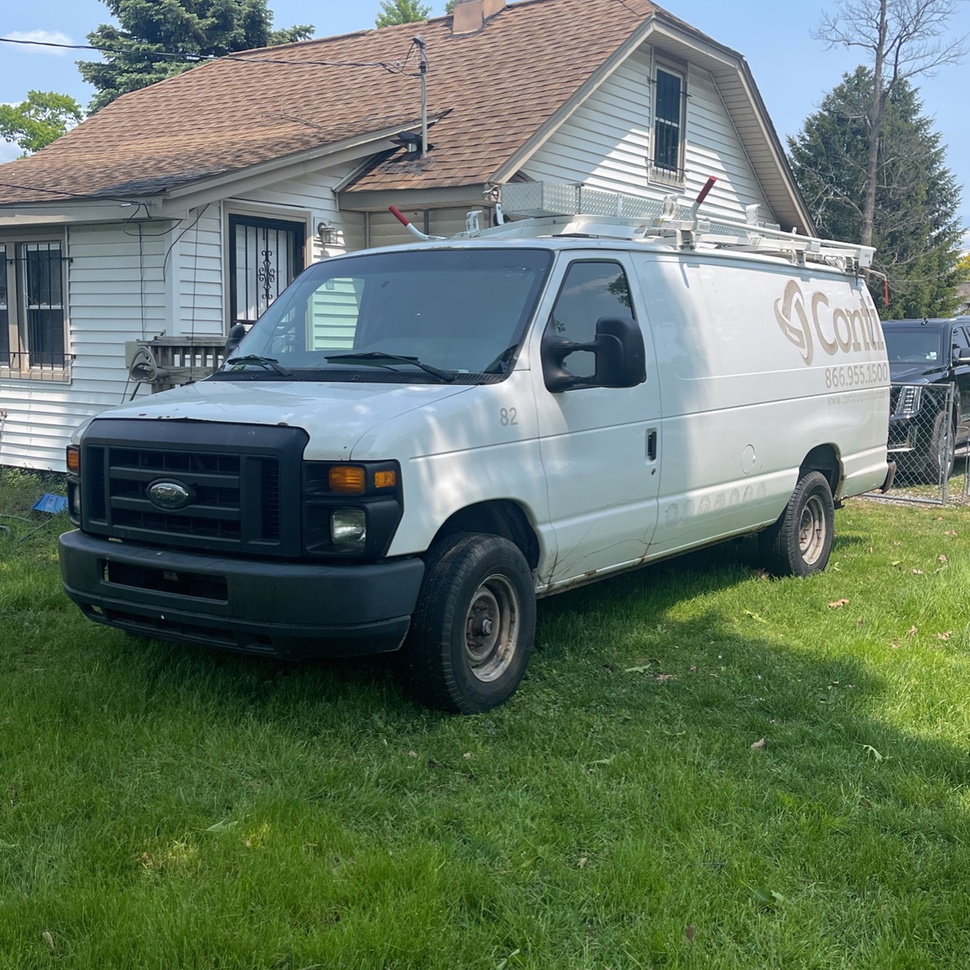 2013 Ford E-350