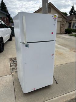 FREE Working Fridge