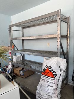 Heavy duty metal rack