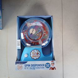 Candy spin dispenser