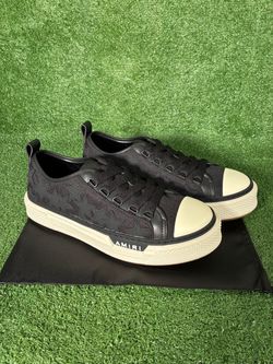 Amir.i men’s shoes size 10.5 & 11
