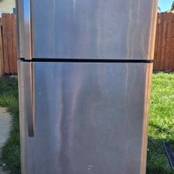 Kenmore Fridge 