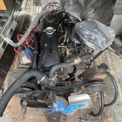 86 Jeep Comanche  complete running gear motor manual transmission and transfer case