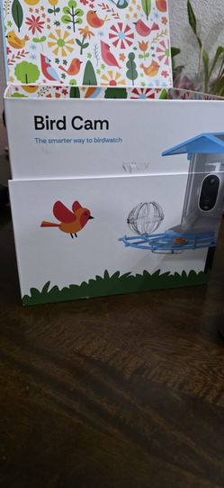 Luna Bird Feeder with Camera
