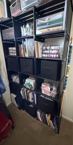 Storage with cubes