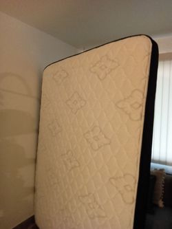 ::: NEW::: QUEEN SIZE MATTRESS
