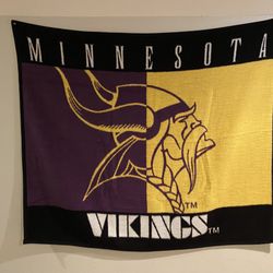 NFL Minnesota Vikings Fleece Throw Blanket - 56” x 48”