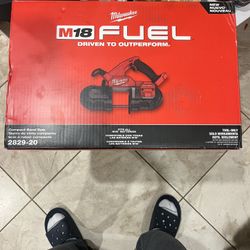New Milwaukee M18 Band Saw 