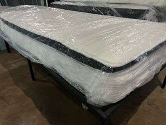 NEW 10” Twin Hybrid Eurotop Mattress — ONLY $130! 🚚 Delivery Available 📍 Mattress Kings Outlet 5509 San Pedro Ave