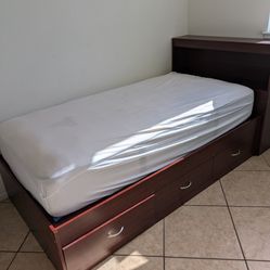 Twin Bed With Mattress 