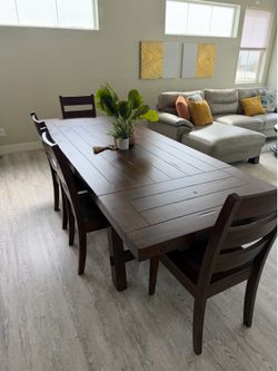 Dining Set