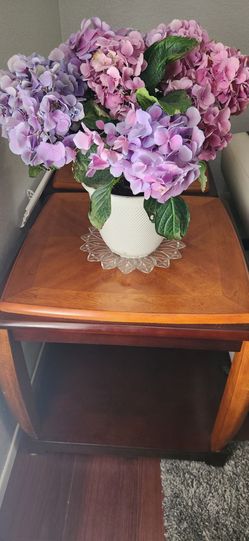 End table