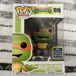 Michelangelo With Surfboard Comic-Con Funko Pop!