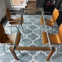 Scan Dining Table + 4 Chairs