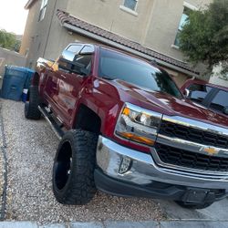 2018 Chevy Silverado 