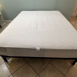 Queen Bed (Sealy) Adjustable Frame (Mattress Firm). - Must Sell Soon