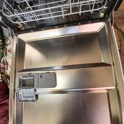 GE® ENERGY STAR® ADA Compliant DISHWASHER