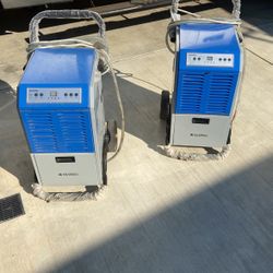 Dehumidifier 