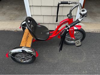 Classic Schwinn Red Toddler Tricycle – Retro Style - Like New