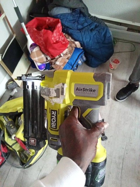 Ryobi Nail Gun