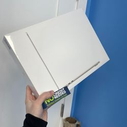 Apple MacBook Air 13 Inch M2 2022 New - PAYMENTS AVAILABLE NO CREDIT NEEDED