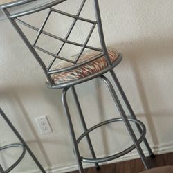 4 Bar Stool Chairs 