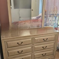 Rooms To Go Twin Bedroom Set $300 Or Obo
