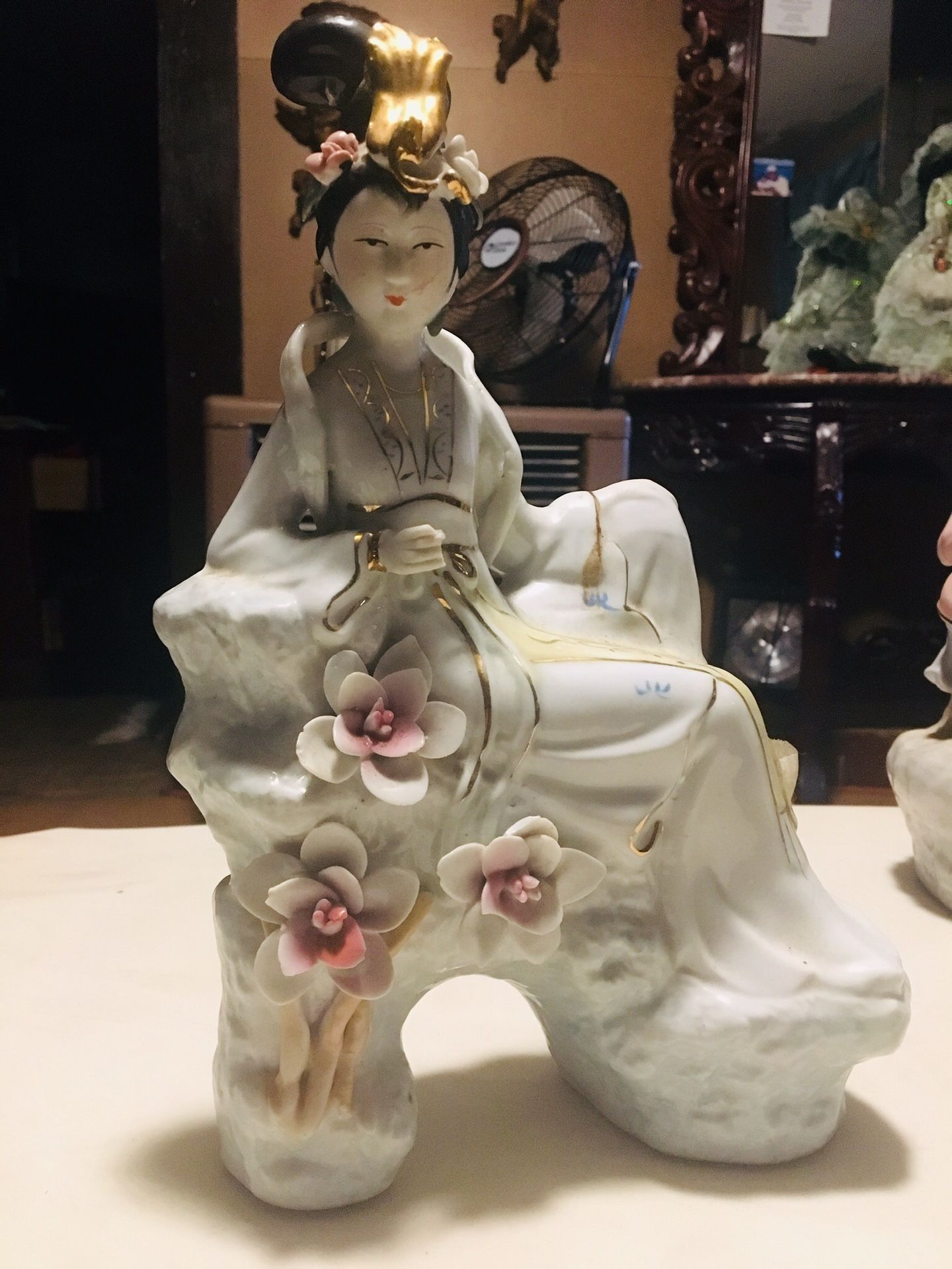 Collectible Chinese Figures & Statues