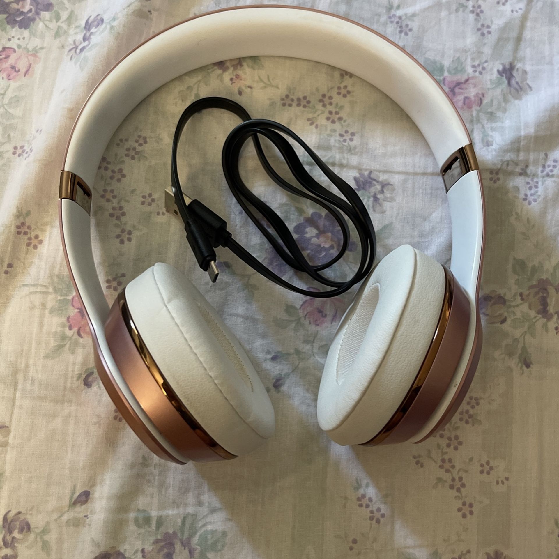 Beats Solo 3 Wireless On-Ear Headphones