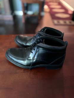 Bostonian Waterproof Men’s Black Leather Chukka Boots – Excellent Condition