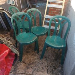Chairs 4 $5 Ea 