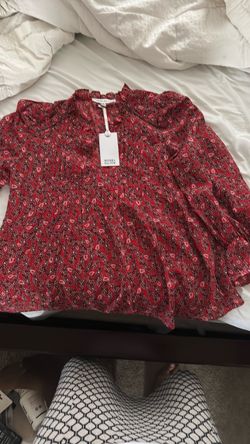 Rose + Olive Red Printed Blouse with Tags size xs