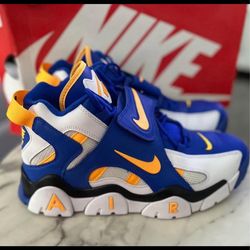 Nike Air Barrage Mid