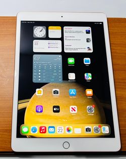 Apple iPad 7 32GB Fully Functional LOW PRICE