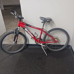 Schwinn mountain bike High Plains 3.4 red black