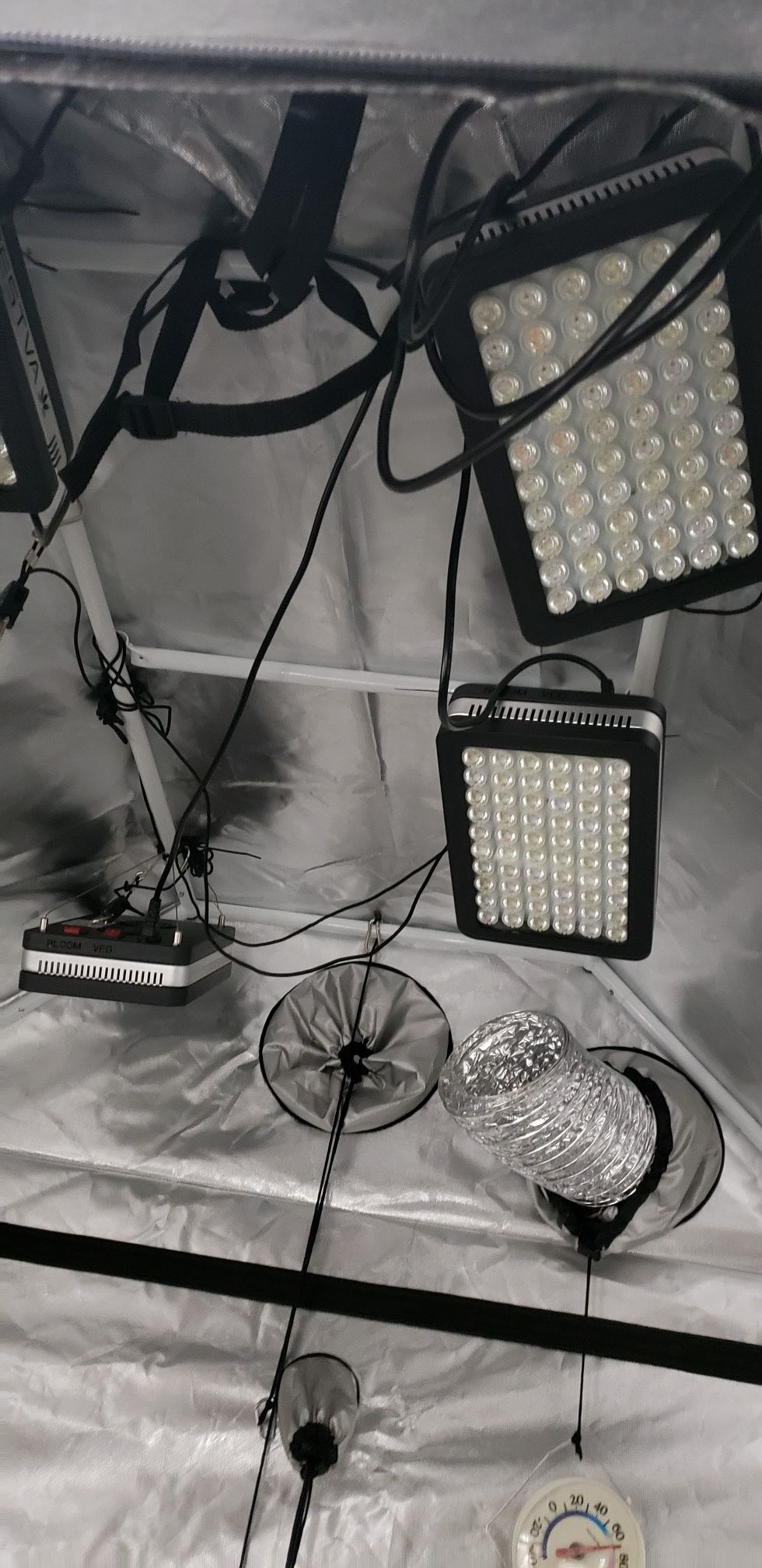 Grow lights led