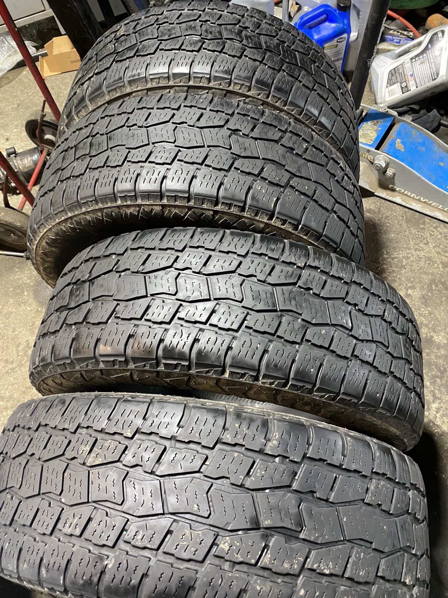 P265-65-18 BIG  FOOT BIG O A/T 2 GOOD CONDITION 