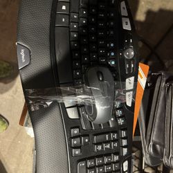 Wireless Keyboard And Mouse 